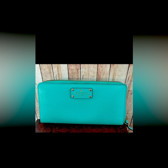 kate spade Handbags - Kate Spade Gorgeous Tiffany Blue Zippy Wallet